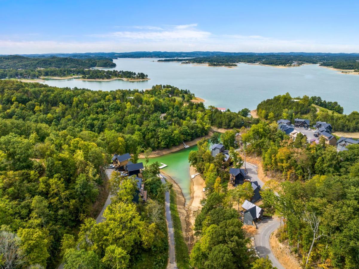 Cozy Cove Retreat W Lake View Hot Tub Firepit Dandridge Ngoại thất bức ảnh