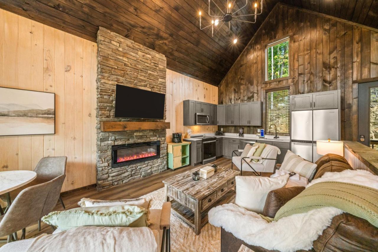Cozy Cove Retreat W Lake View Hot Tub Firepit Dandridge Ngoại thất bức ảnh
