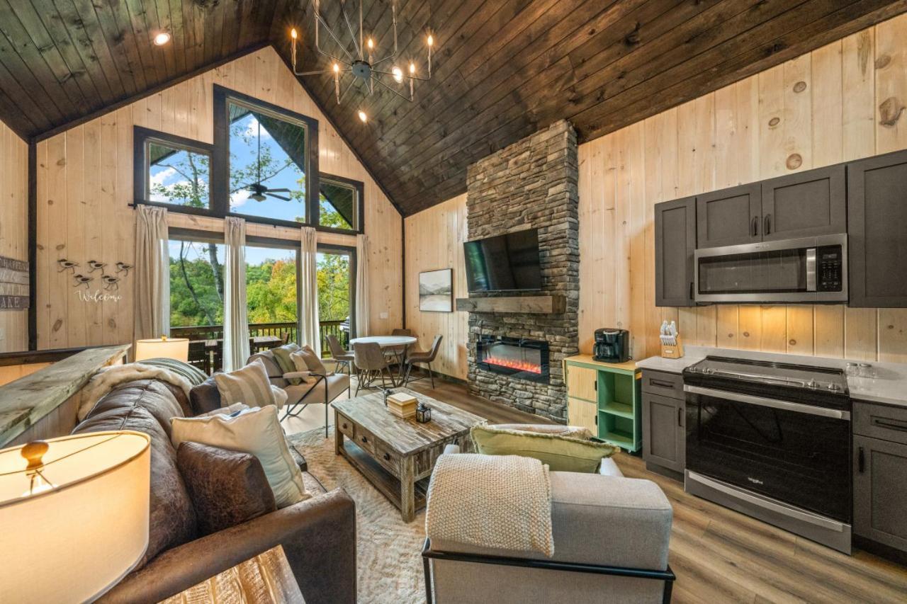 Cozy Cove Retreat W Lake View Hot Tub Firepit Dandridge Ngoại thất bức ảnh