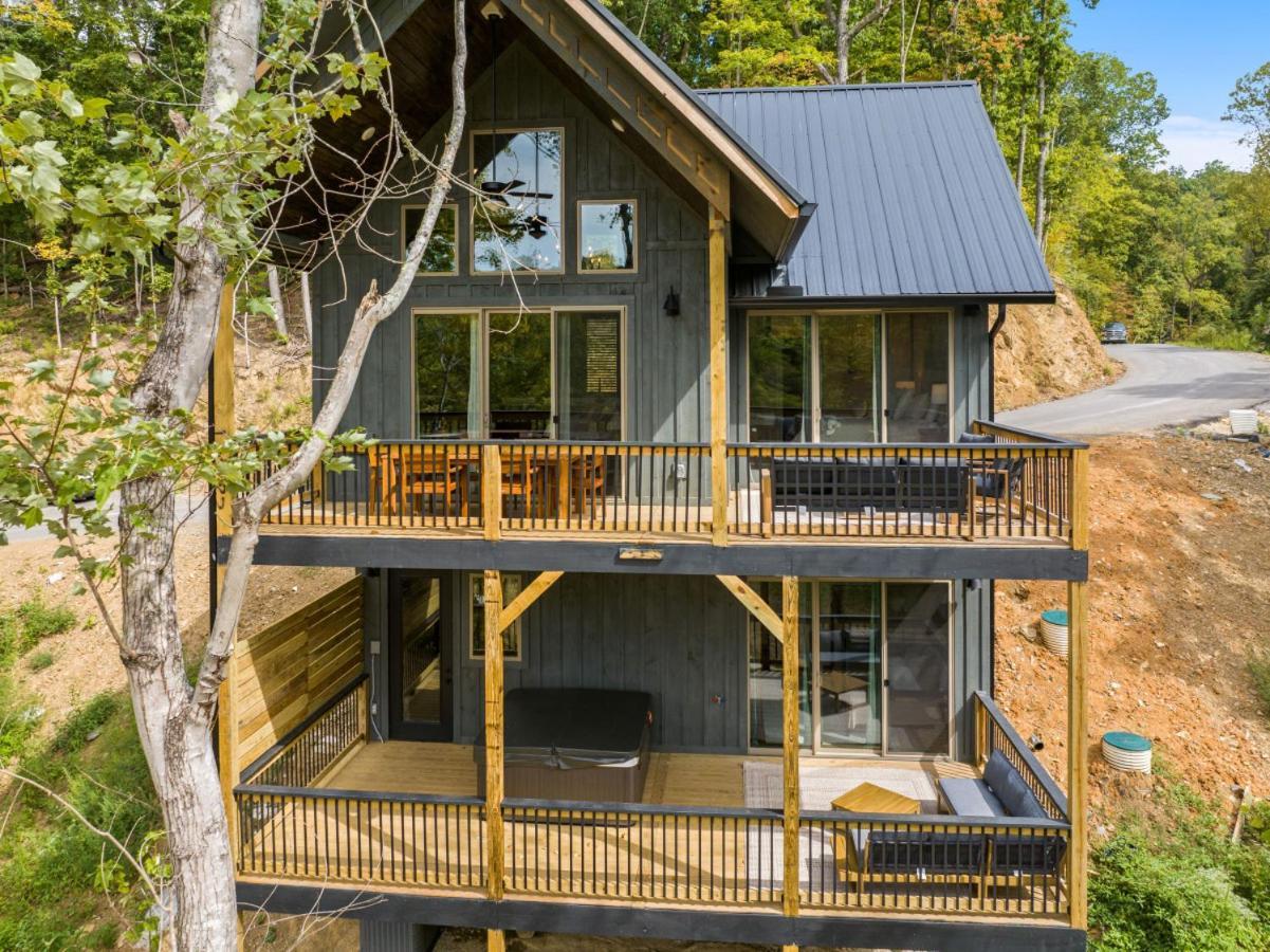 Cozy Cove Retreat W Lake View Hot Tub Firepit Dandridge Ngoại thất bức ảnh
